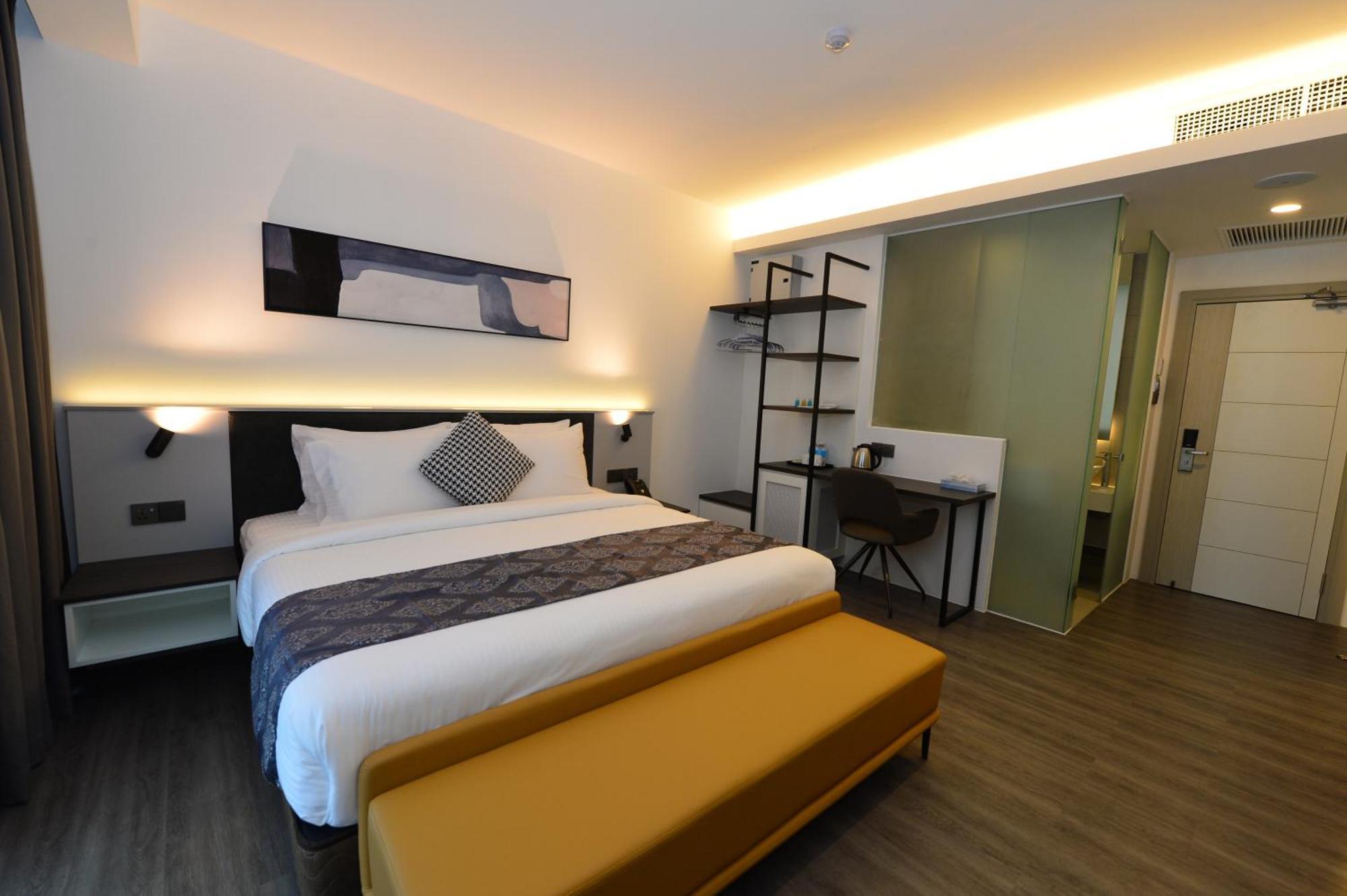 Rume Hotel Kuching Exterior photo