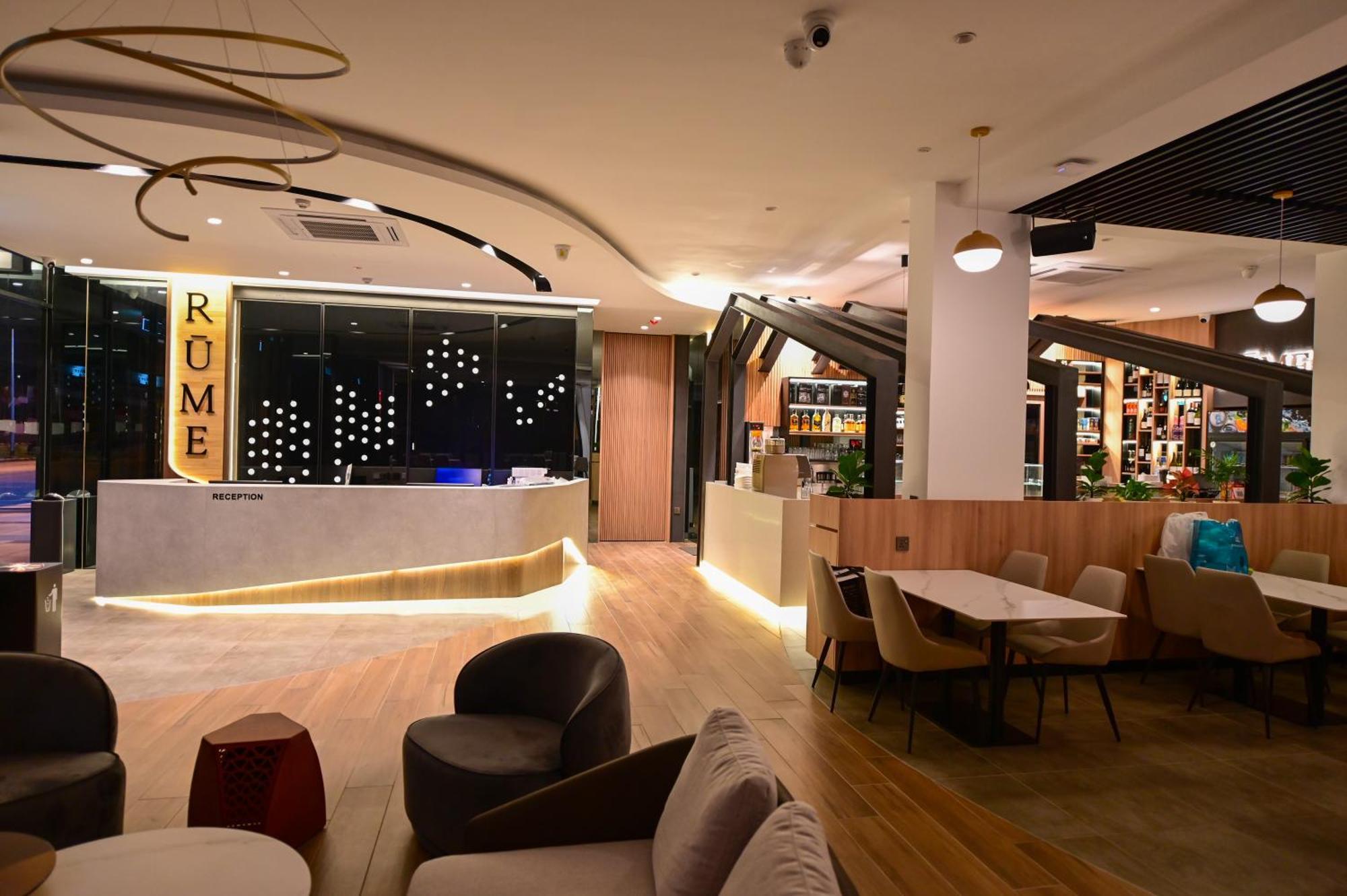 Rume Hotel Kuching Exterior photo